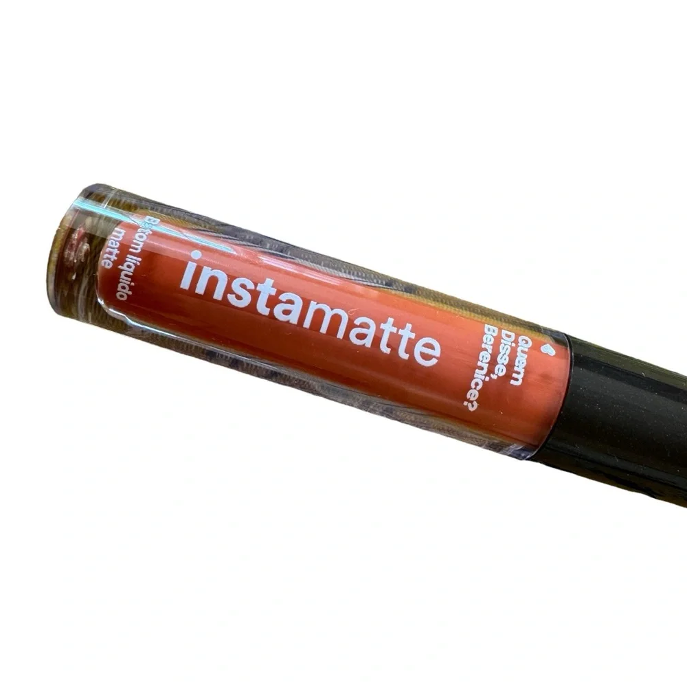 Botica Instamatte Liquid Matte Lipcolor in coral. NWT